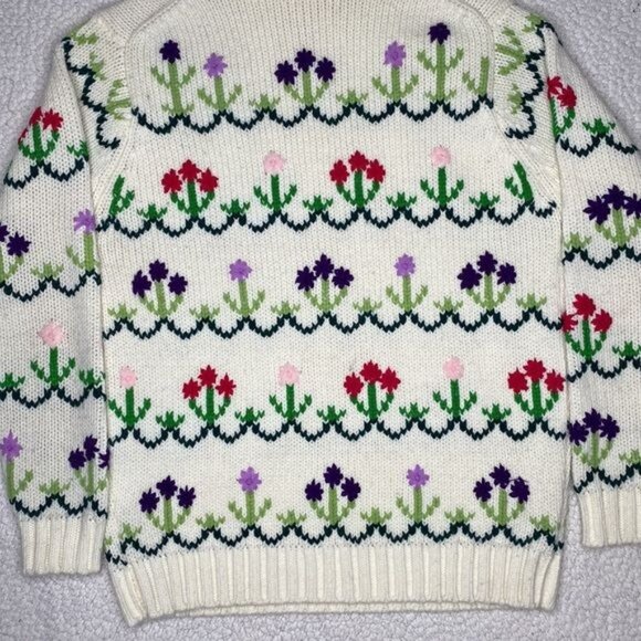 Fully Fashioned Hand Embroidered Floral Turtleneck Sweater: Size Medium - Picture 6 of 8